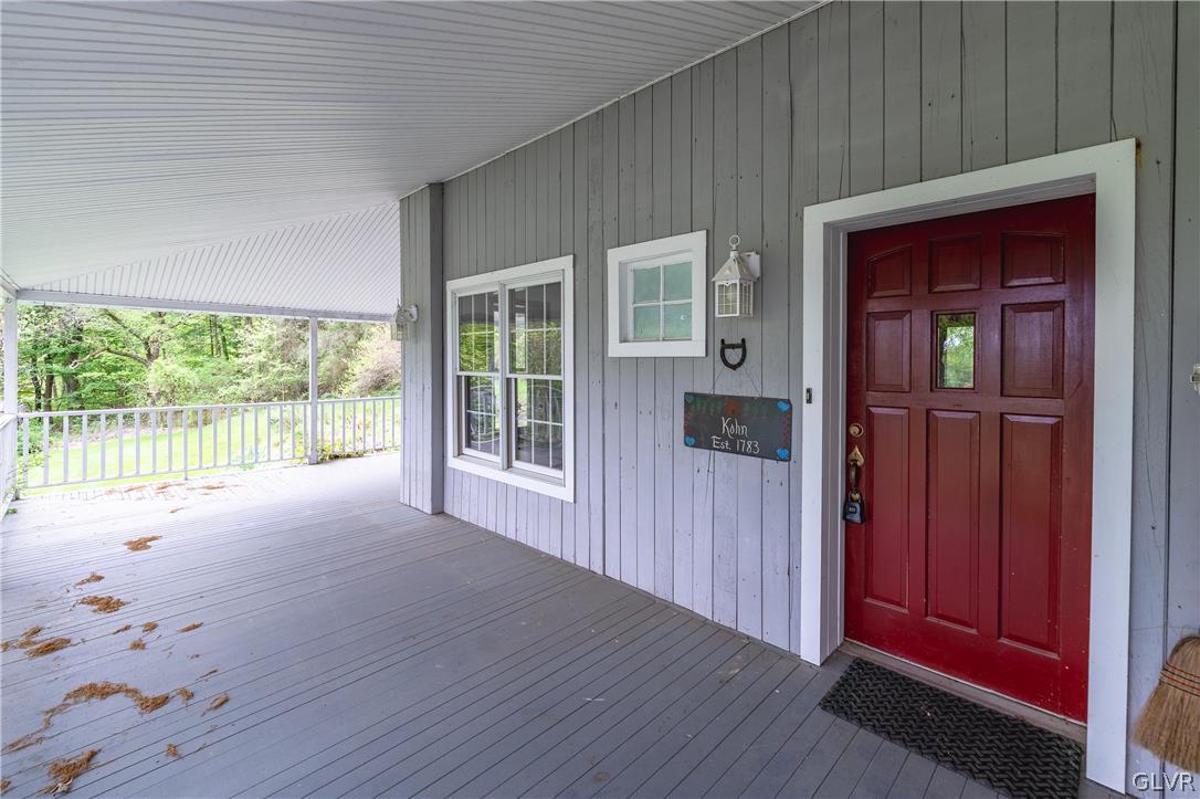 4220 Mountain Road