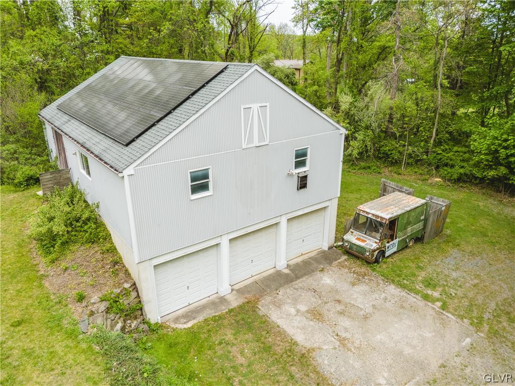 4220 Mountain Road