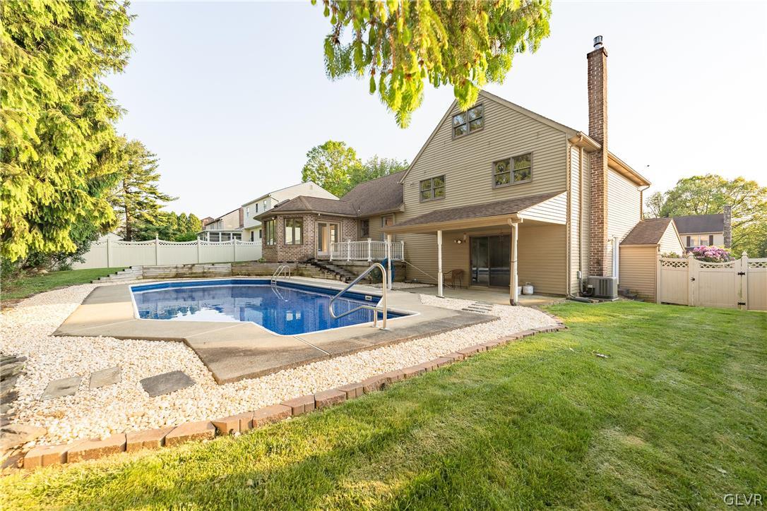 1011 Oldstone Road