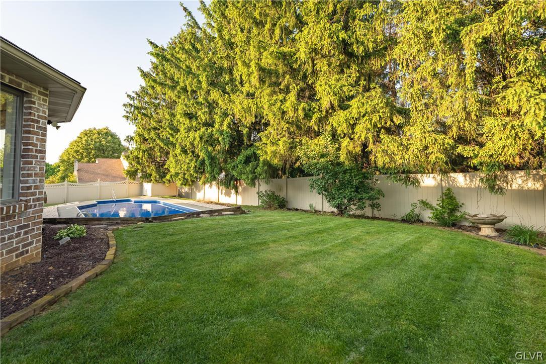 1011 Oldstone Road