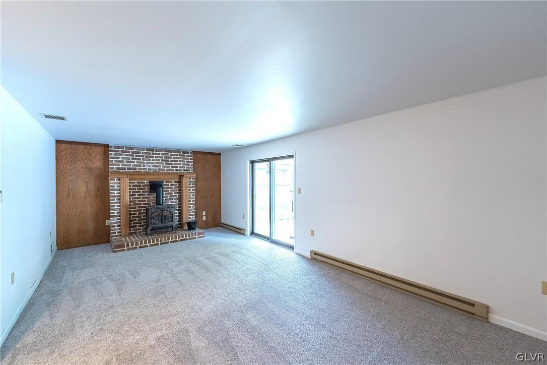1011 Oldstone Road
