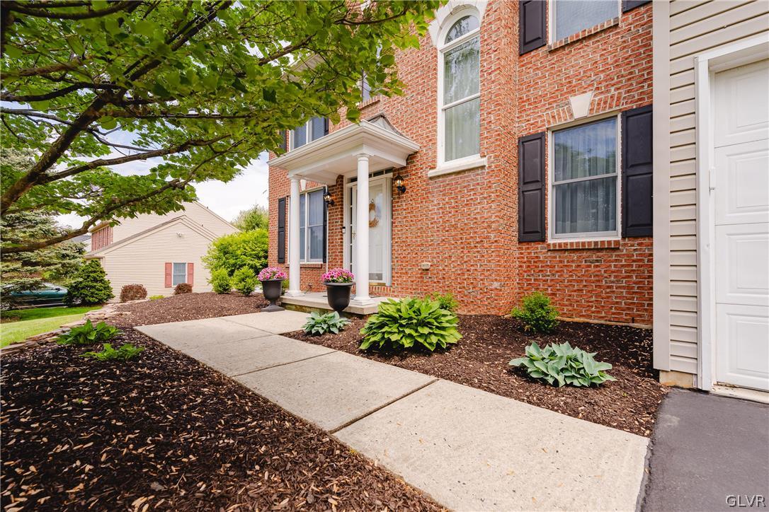 2097 Peppermint Drive