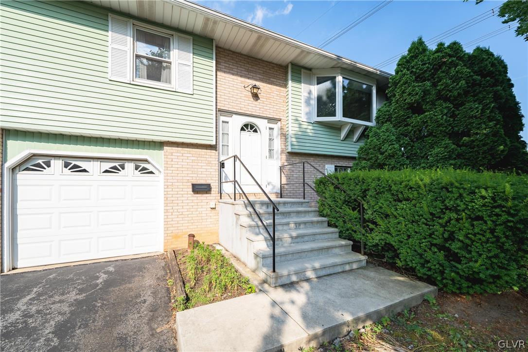 315 Lone Lane