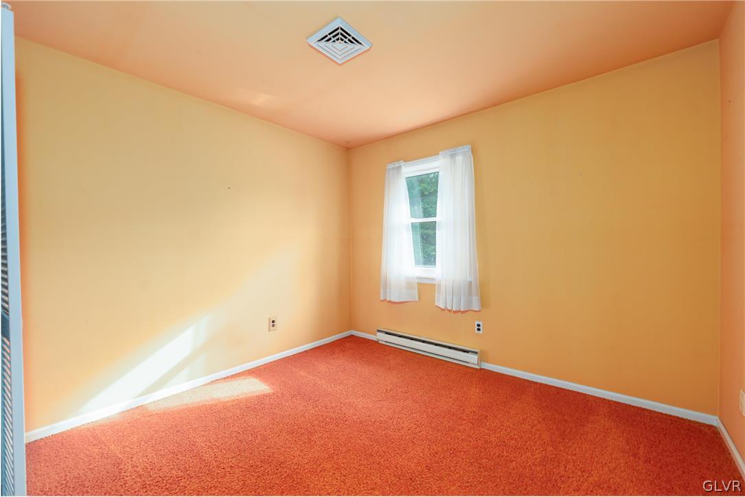 315 Lone Lane