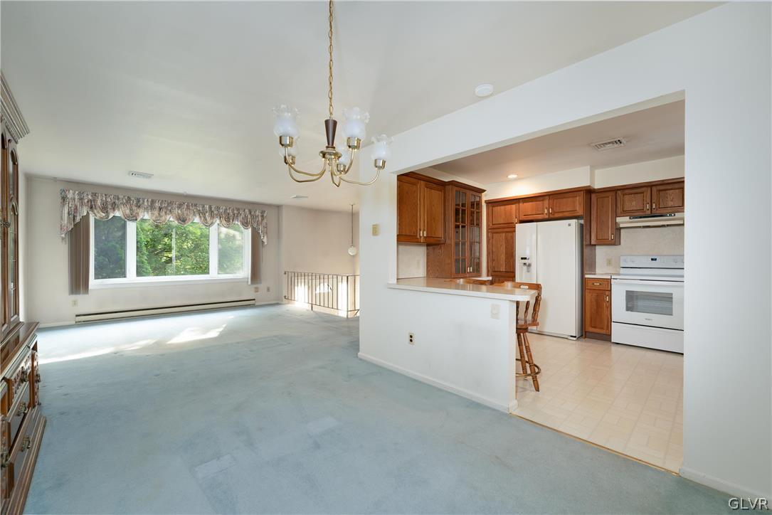 315 Lone Lane