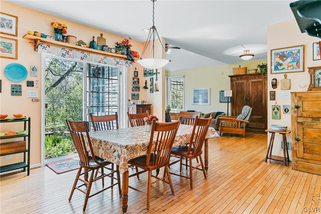 2008 Autumn Ridge Road