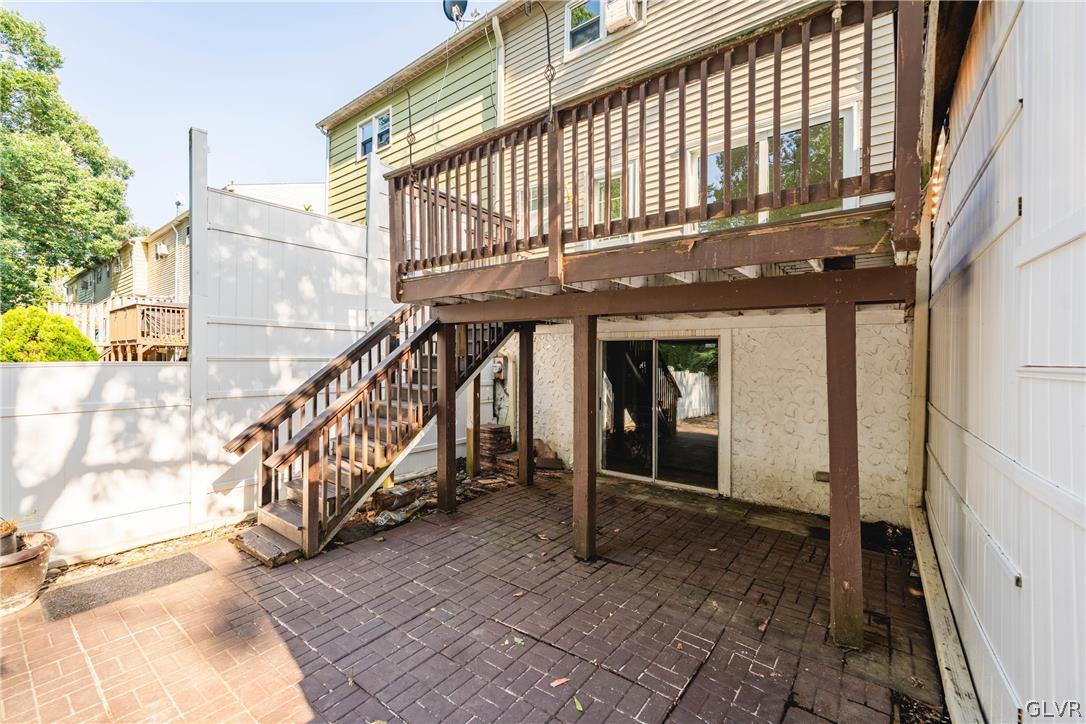 5591 Wedge Lane