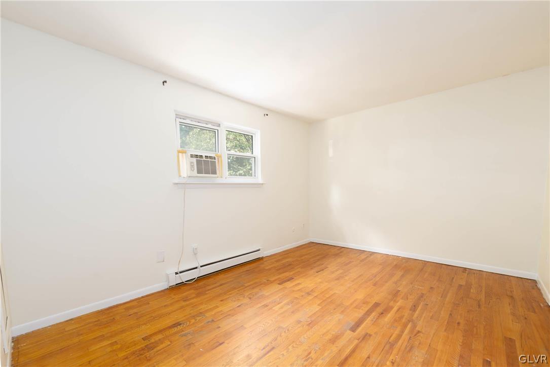 5591 Wedge Lane