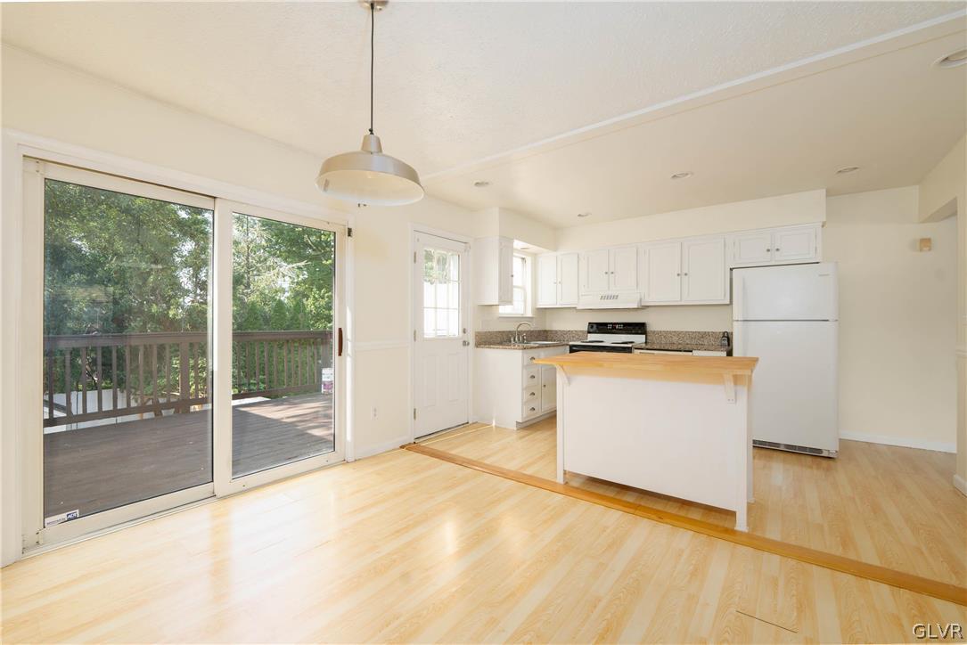 5591 Wedge Lane