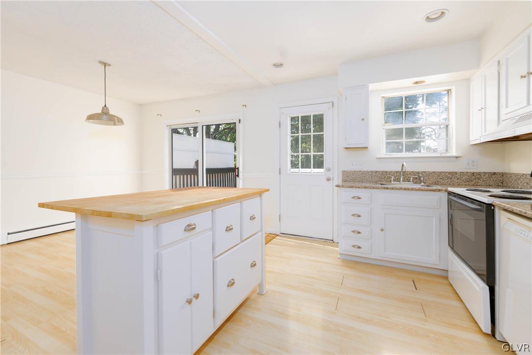 5591 Wedge Lane