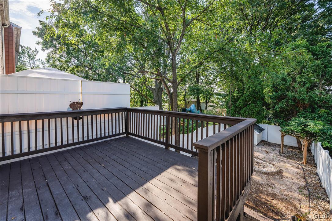 5591 Wedge Lane