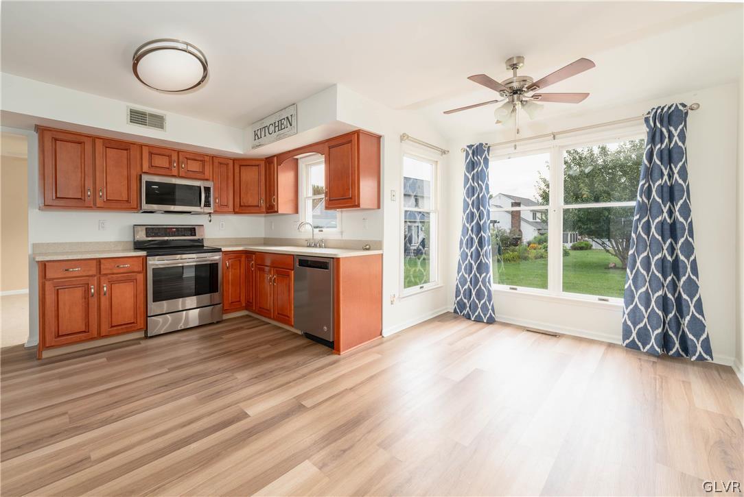 3240 Sequoia Drive
