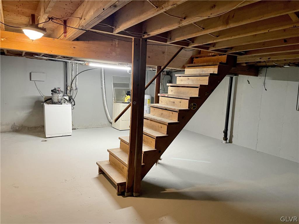 5580 Wedge Lane
