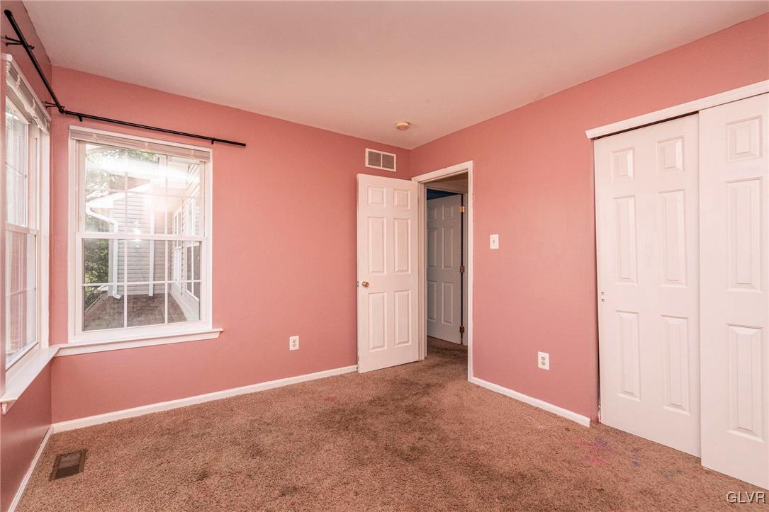 1207 Arbor Court