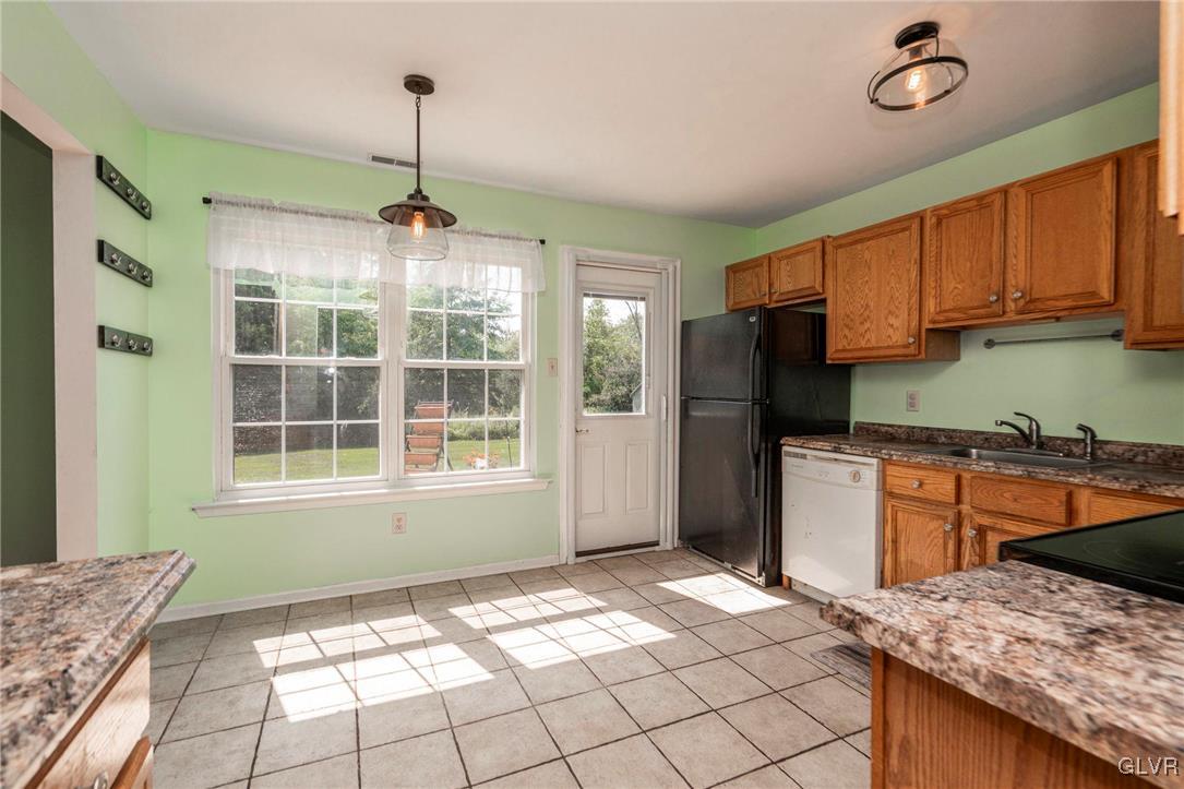1207 Arbor Court