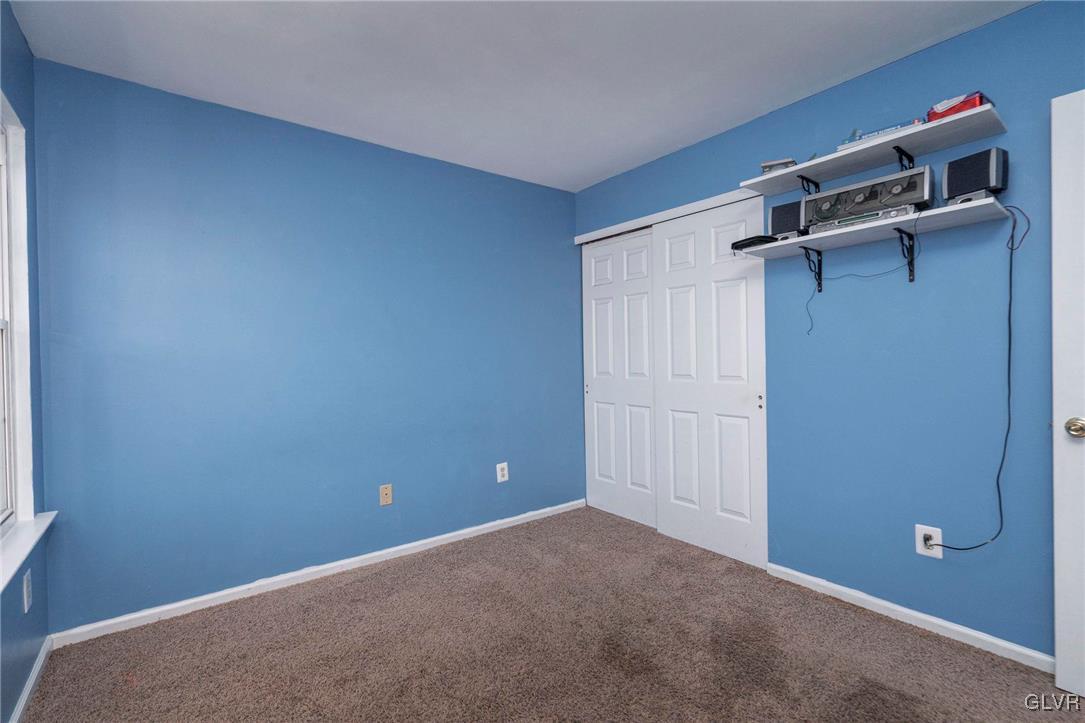 1207 Arbor Court