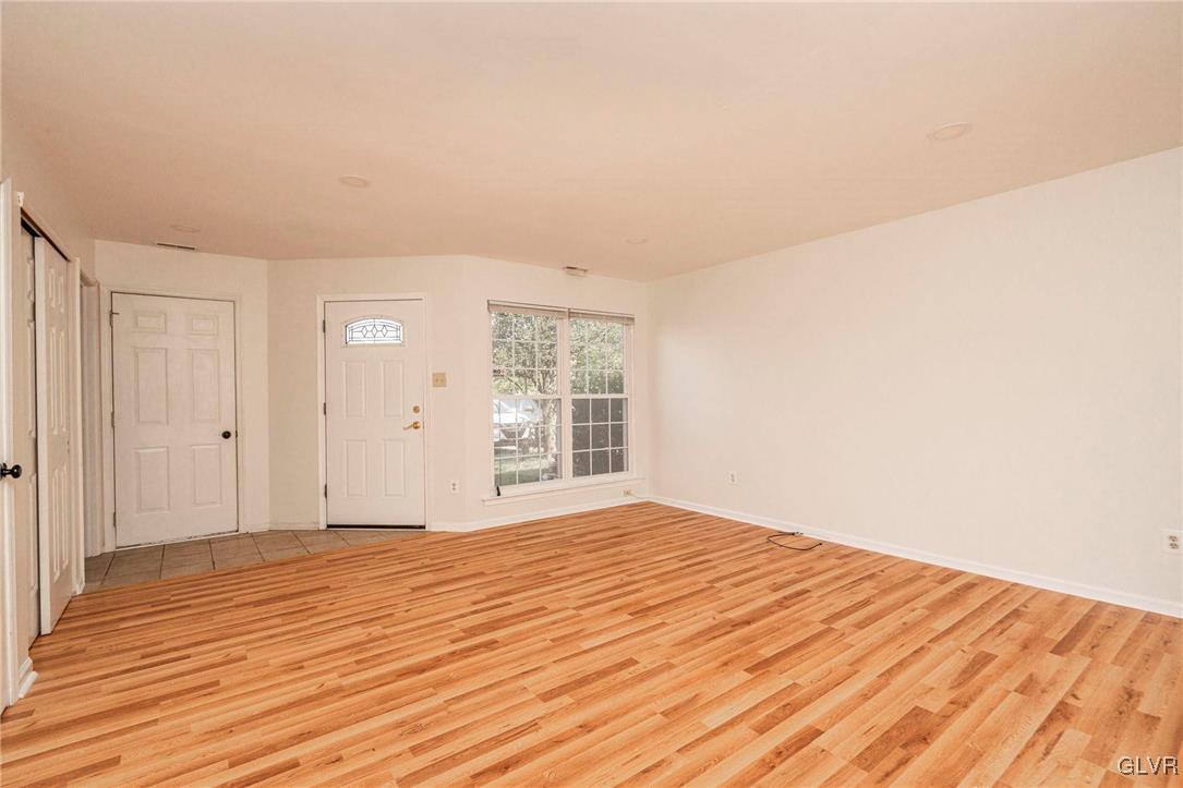 1207 Arbor Court