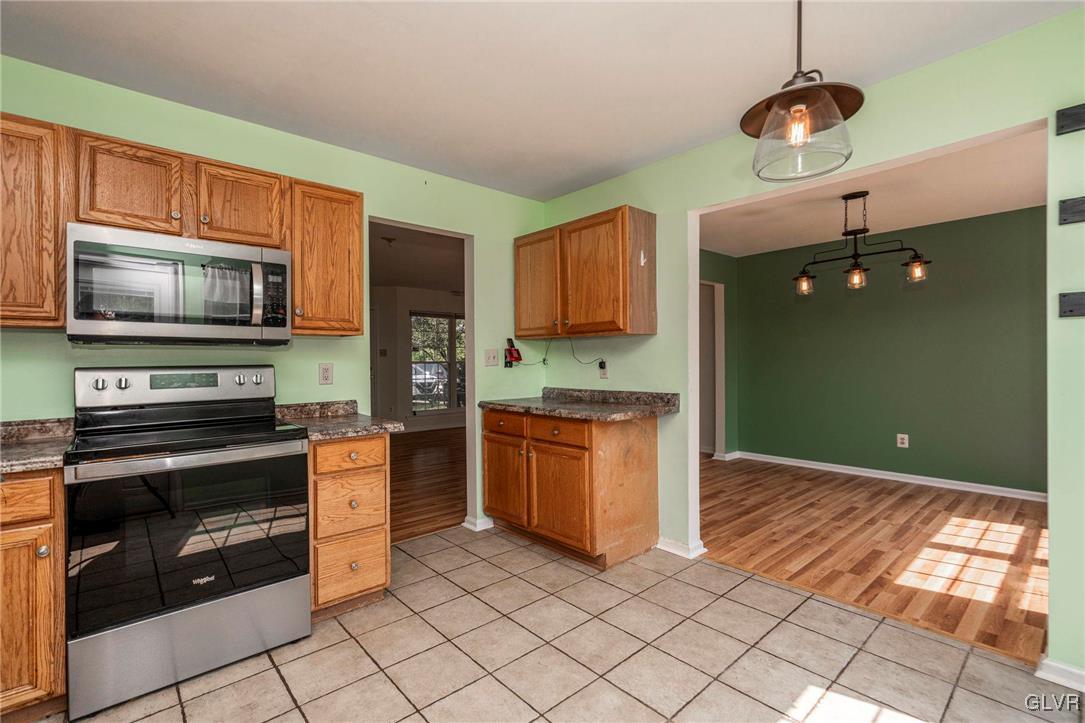 1207 Arbor Court
