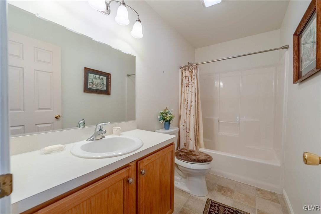 7767 Cross Creek Circle