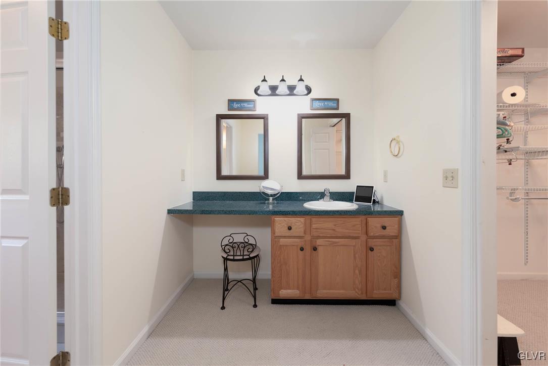 7767 Cross Creek Circle