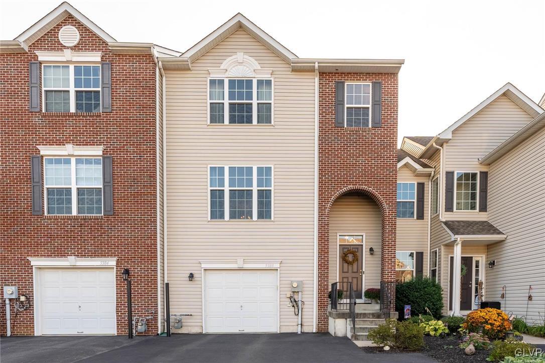 5388 Spring Ridge Drive West