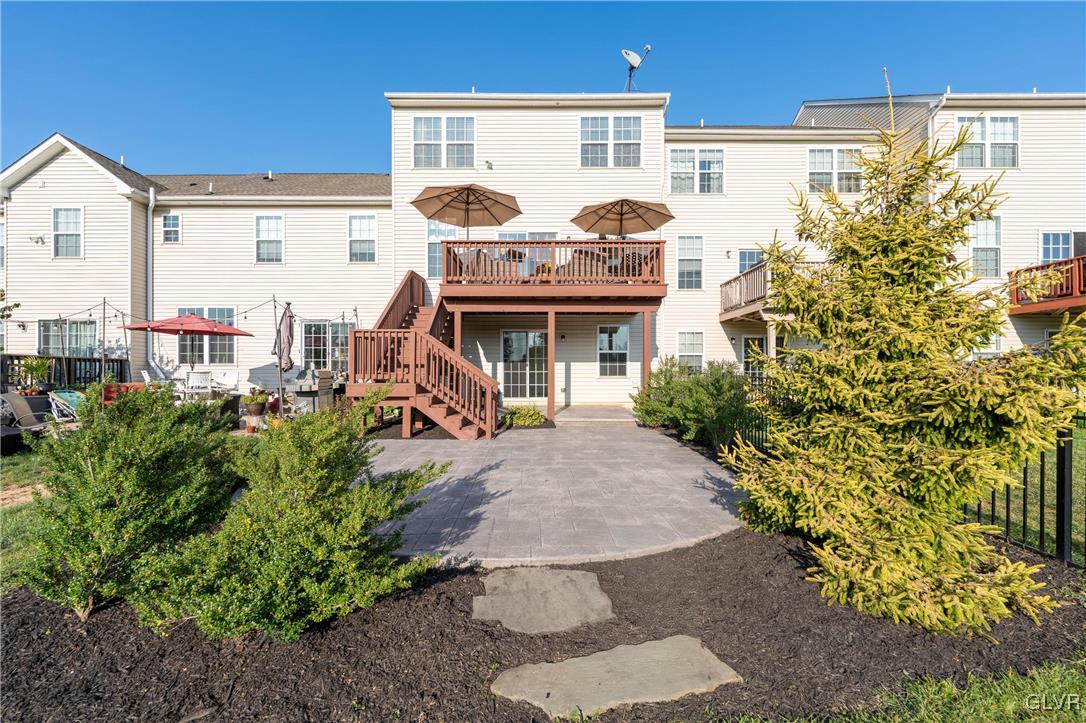 5388 Spring Ridge Drive West