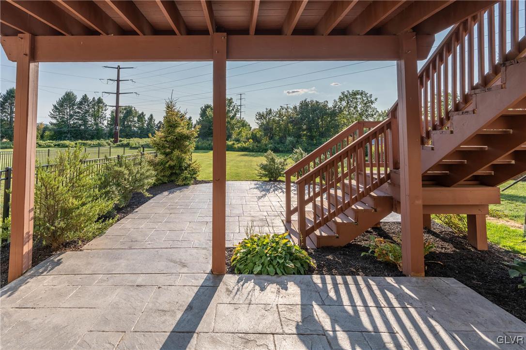 5388 Spring Ridge Drive West