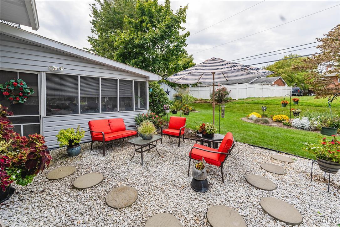 7153 Linden Road