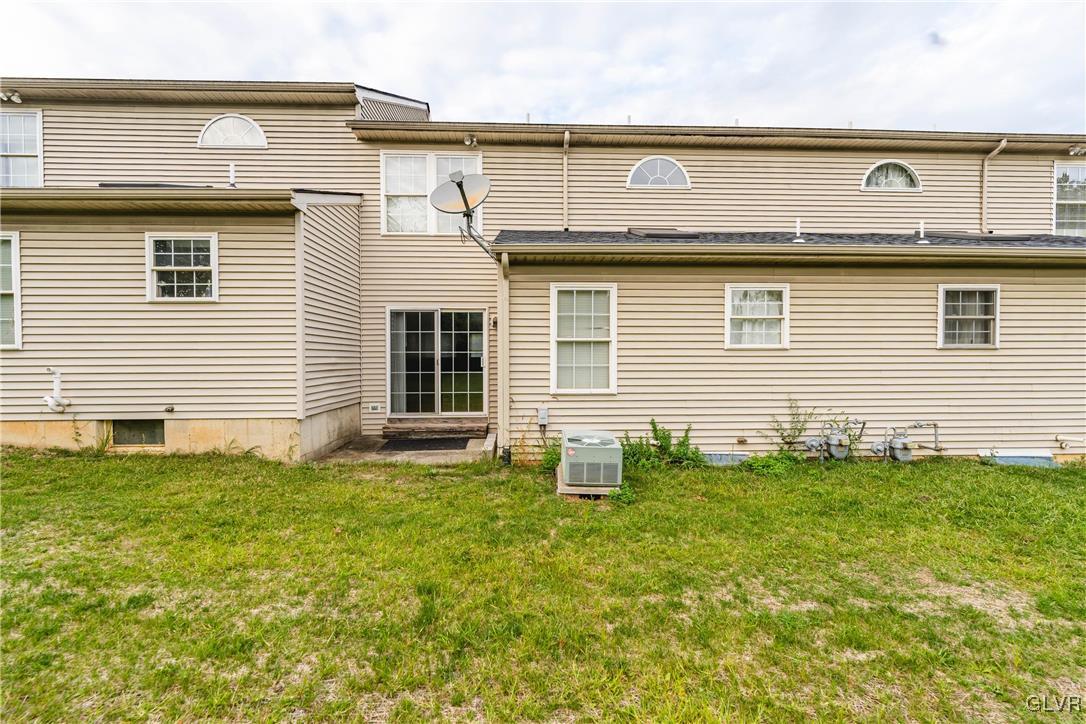 136 Village Walk Drive