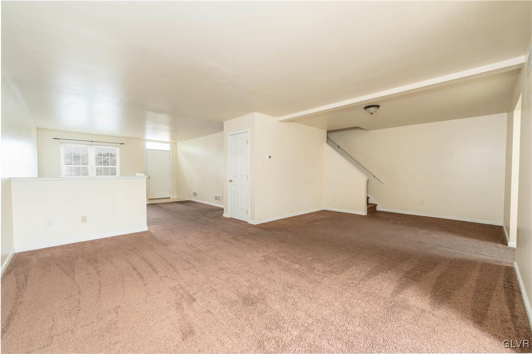 136 Village Walk Drive