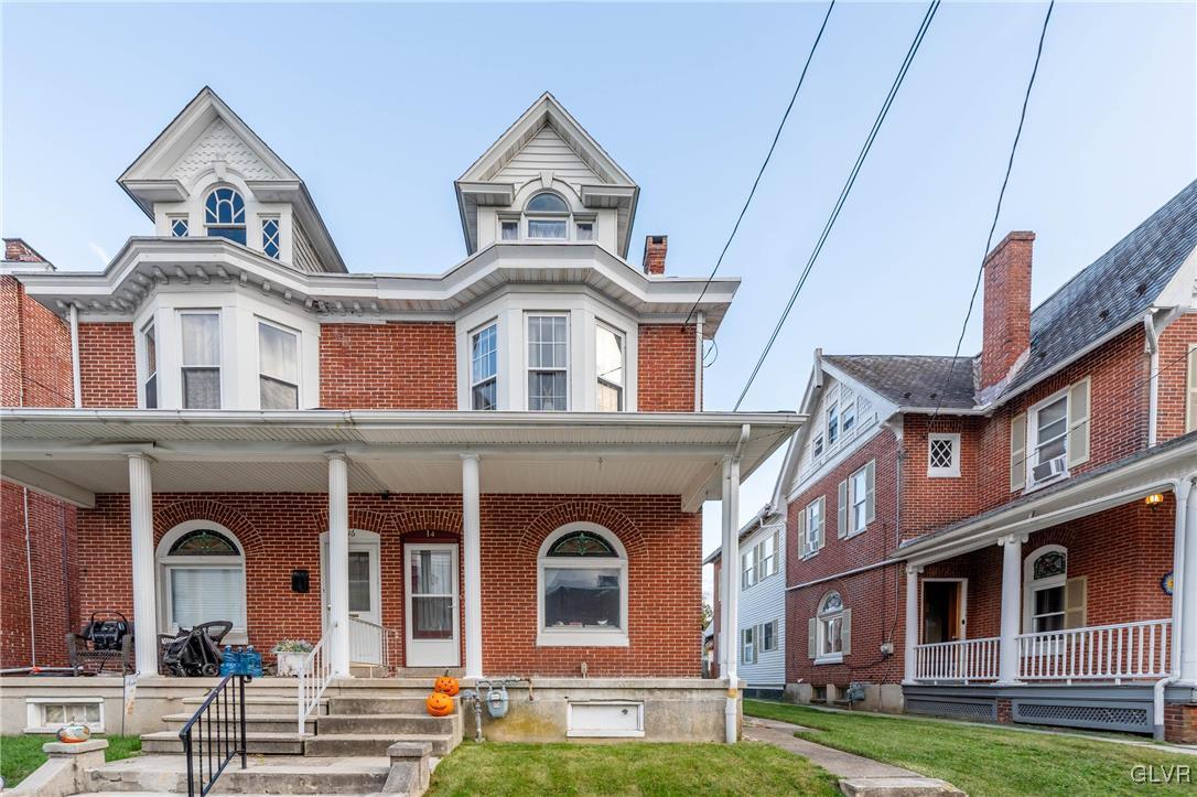 14 East Washington Street