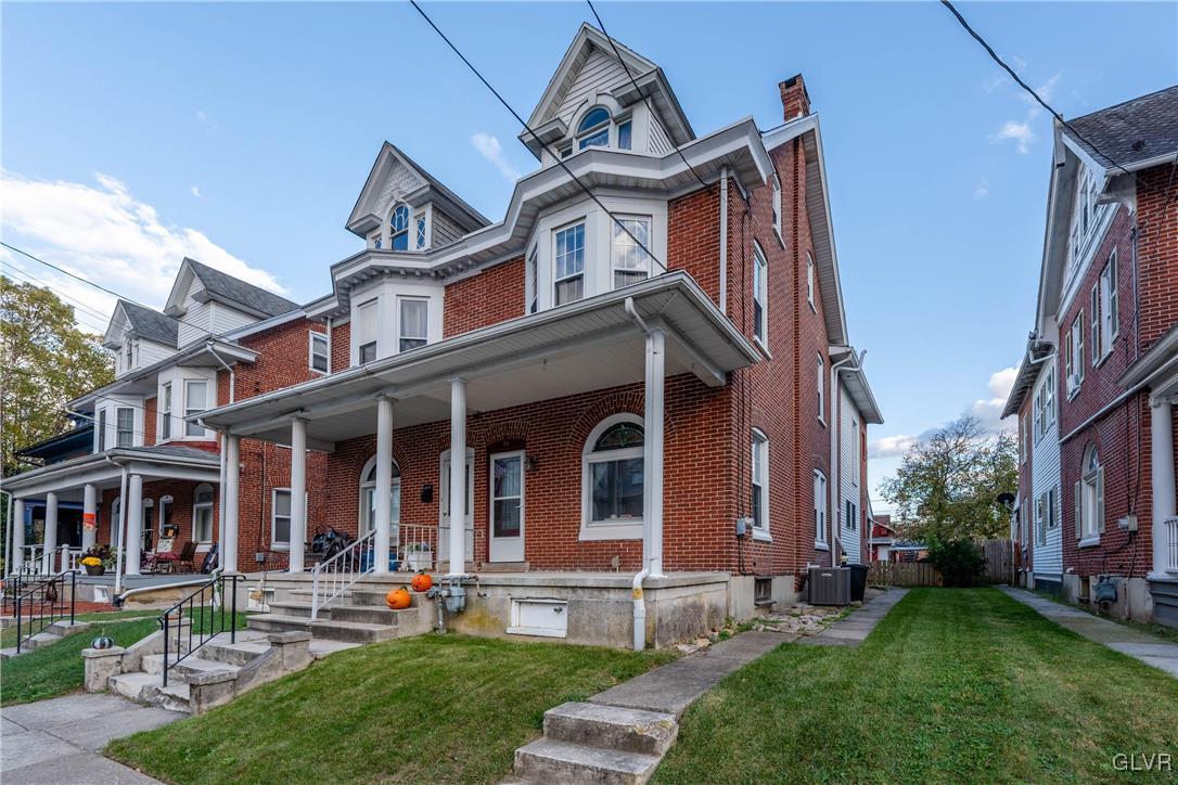 14 East Washington Street