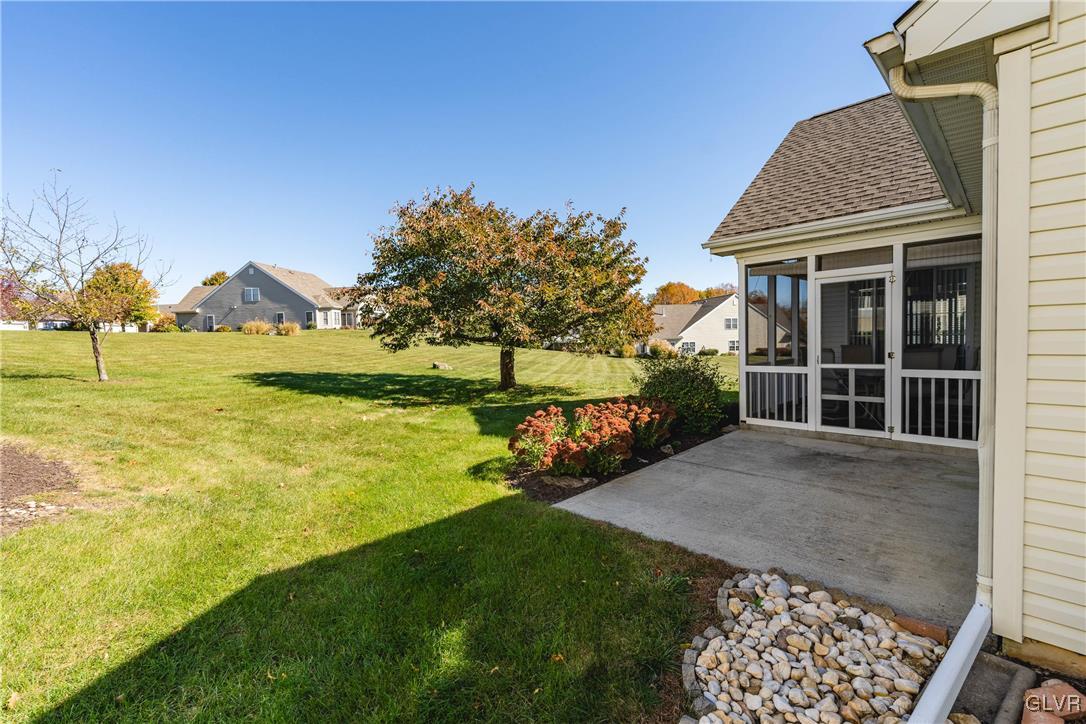 5115 Valley Stream Lane