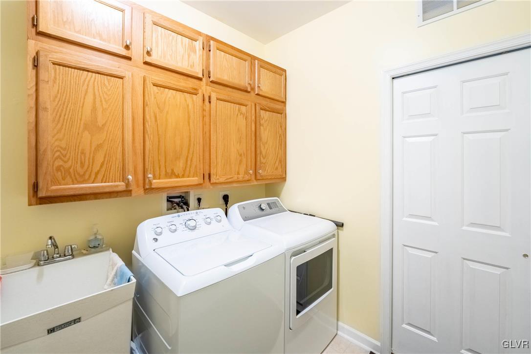 5115 Valley Stream Lane