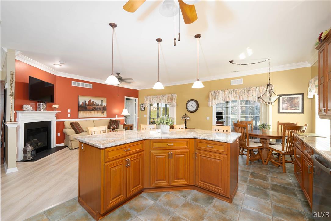 5115 Valley Stream Lane