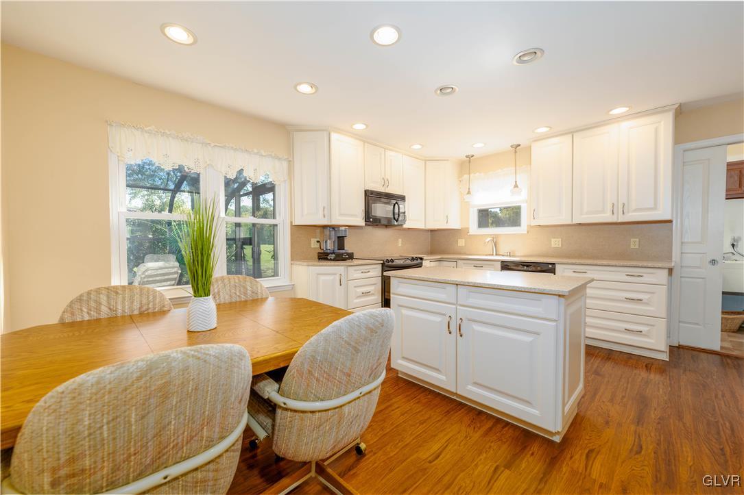 221 Wolf Drive