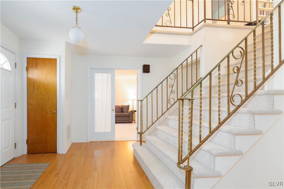 221 Wolf Drive