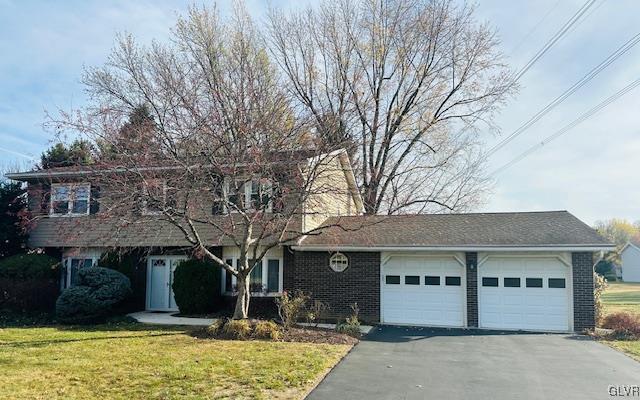 221 Wolf Drive