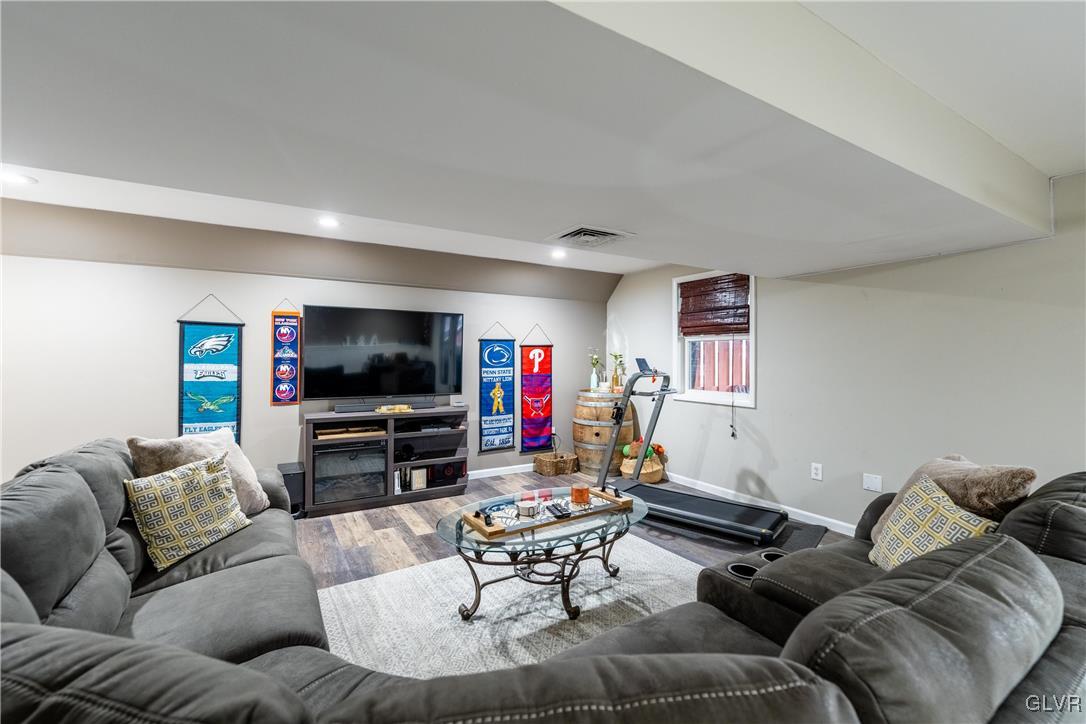 817 Atlas Road