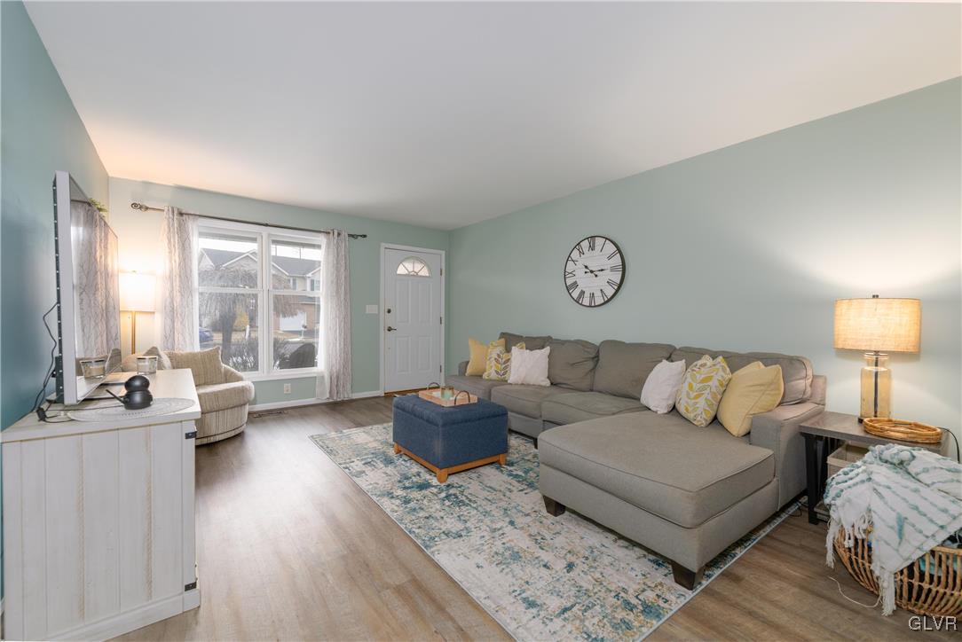 817 Atlas Road