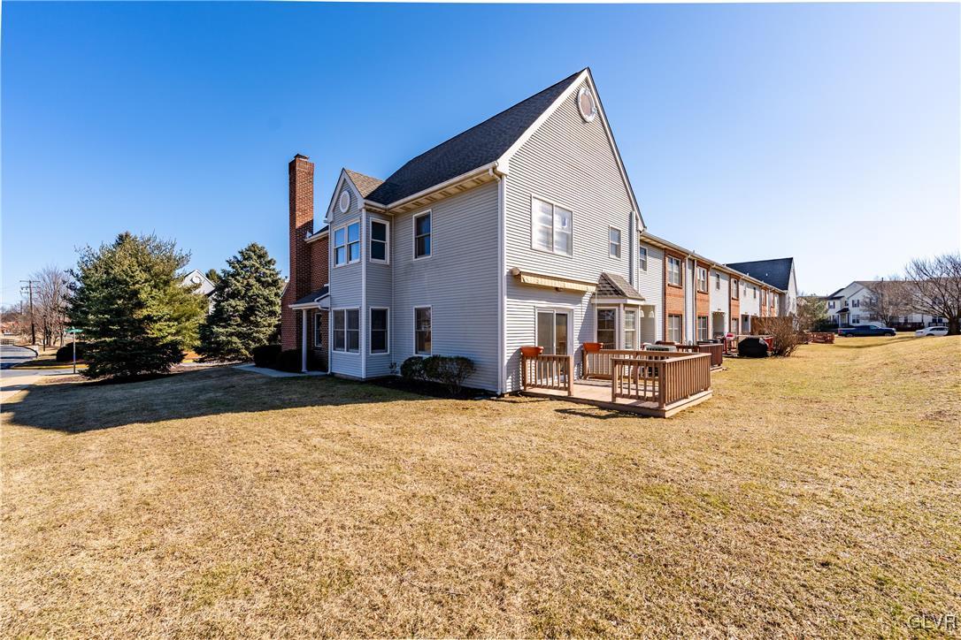 7784 Cross Creek Circle