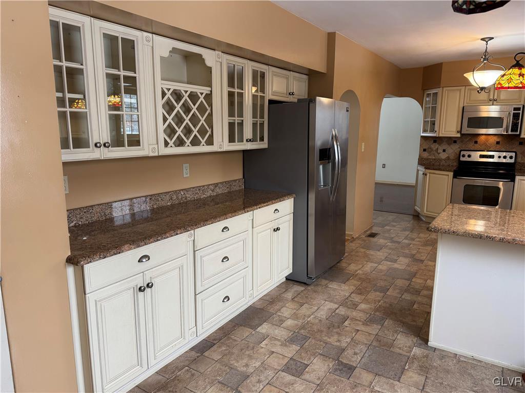 4656 Vera Cruz Road