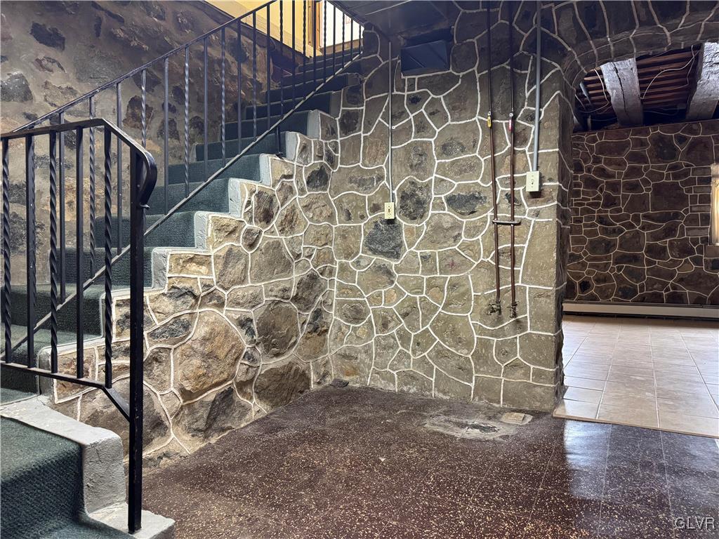 4656 Vera Cruz Road