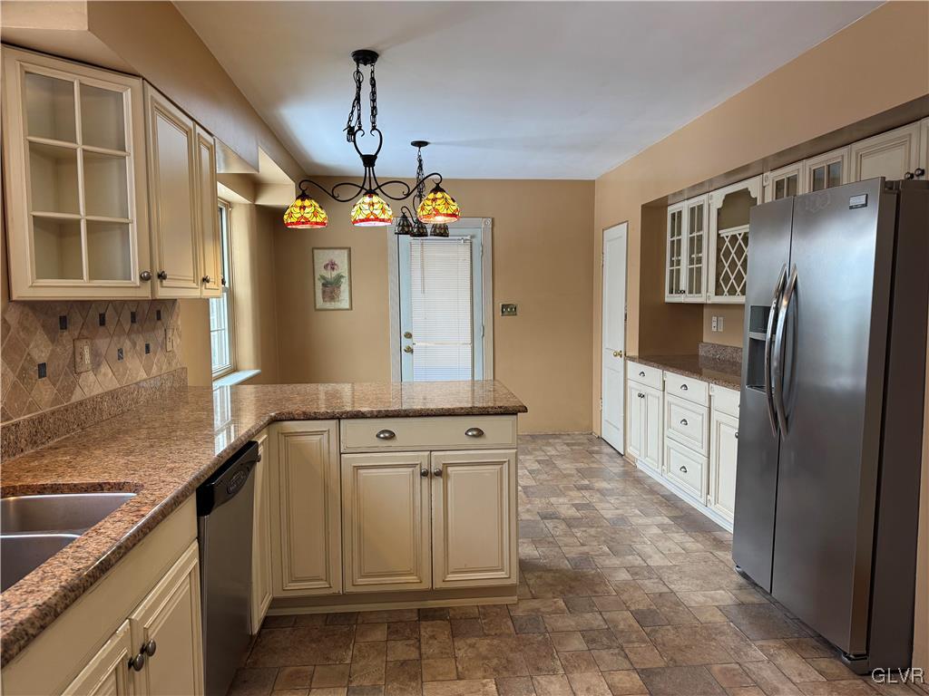 4656 Vera Cruz Road