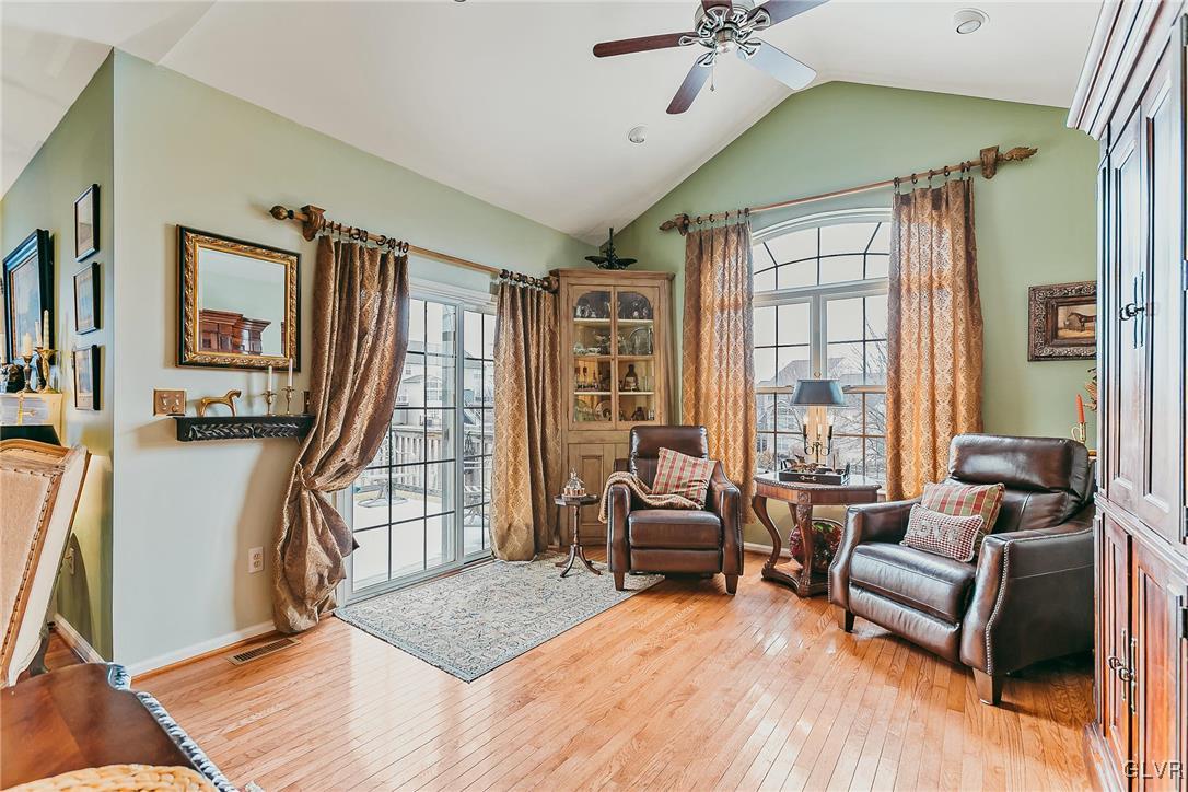 5285 Dartmouth Drive