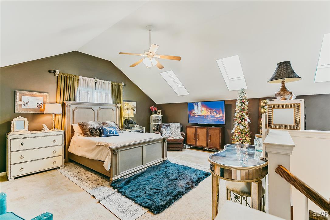 5285 Dartmouth Drive