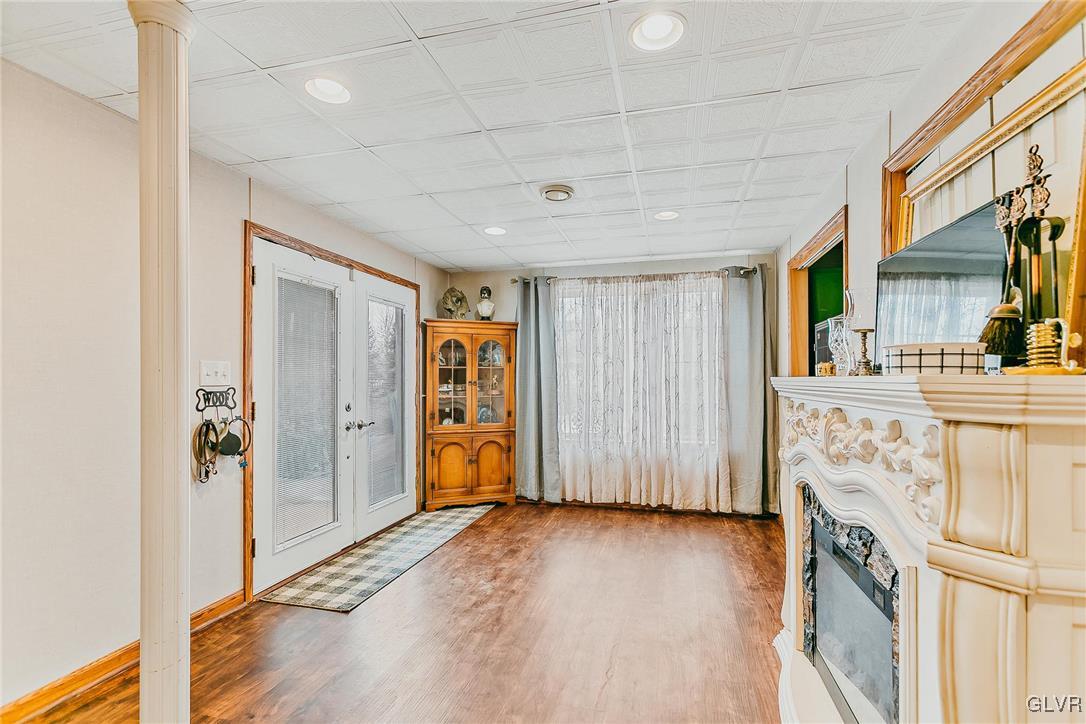 5285 Dartmouth Drive