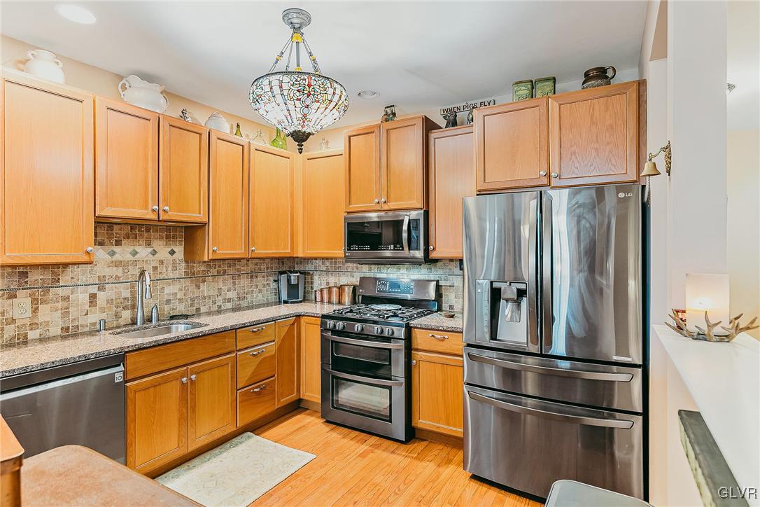 5285 Dartmouth Drive