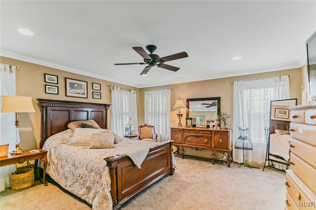 5285 Dartmouth Drive
