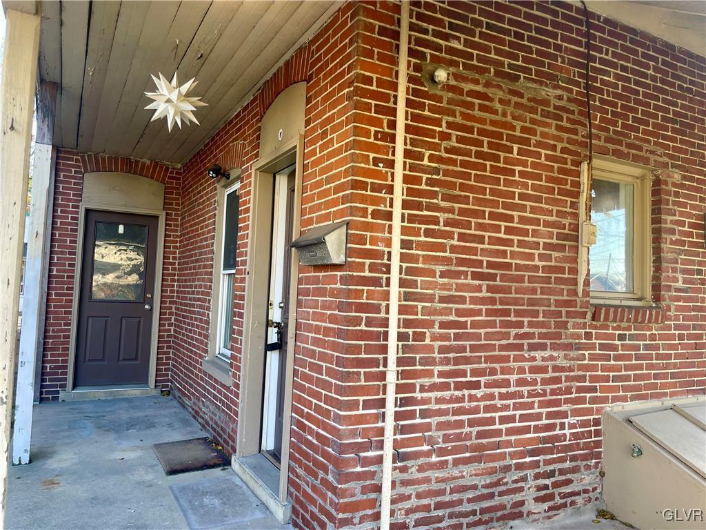 427 Chestnut Street